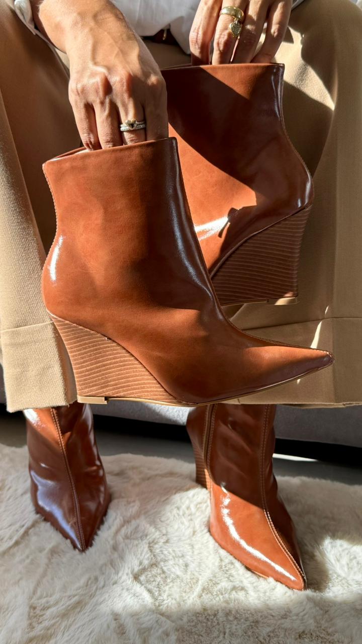 BOTA RFK 298 CARAMELO